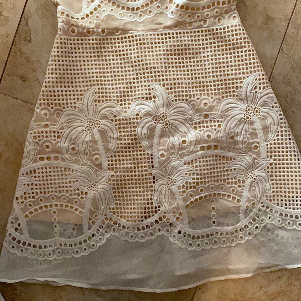 Size S/M - Picture 3 of 3